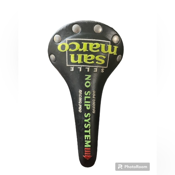Selle Vélo Course Vintage Selle San Marco – Italie Années 80 – Noir Cuir